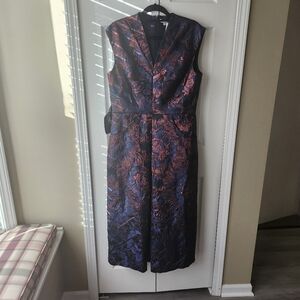 Kay Unger- Faustine Elegant Floral Jacquard Jumpsuit(Midi Length).